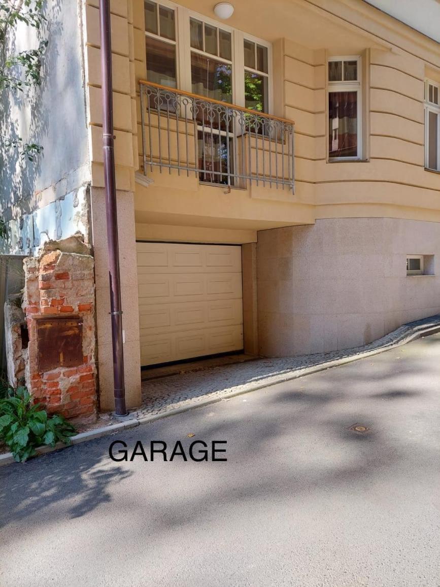 Sunny City - Apartment In Spa Zone With Private Garage Karlsbad Exterior foto